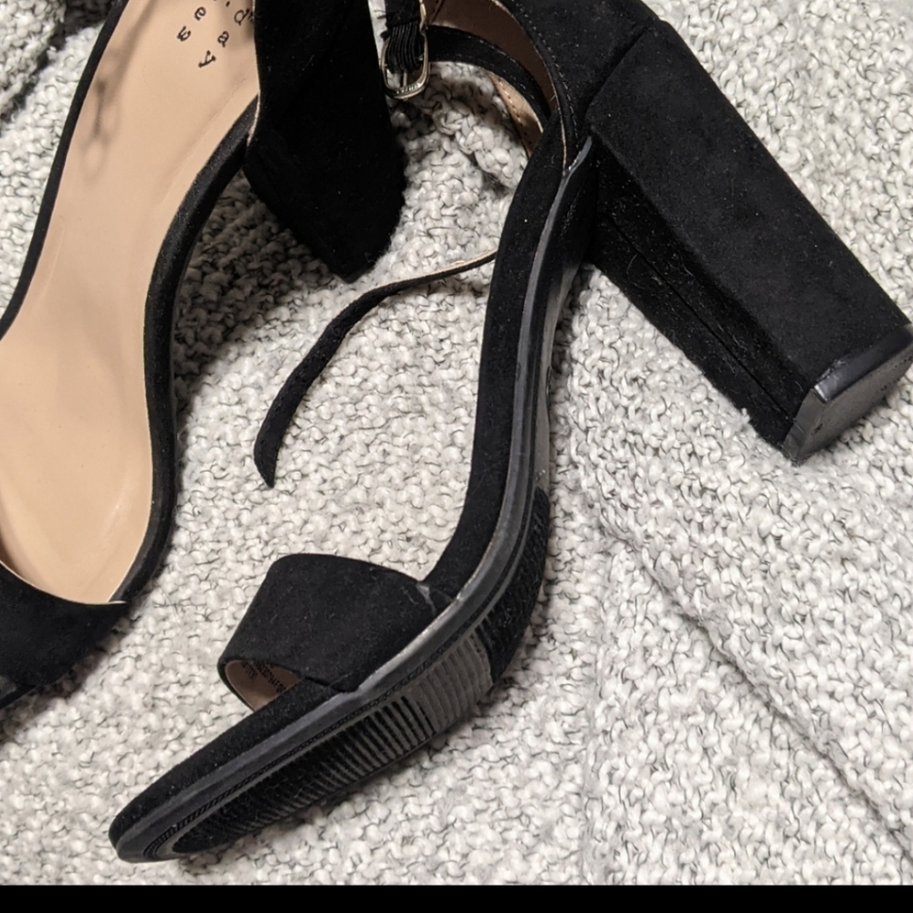 A New Day Block Heel Black 7.5
